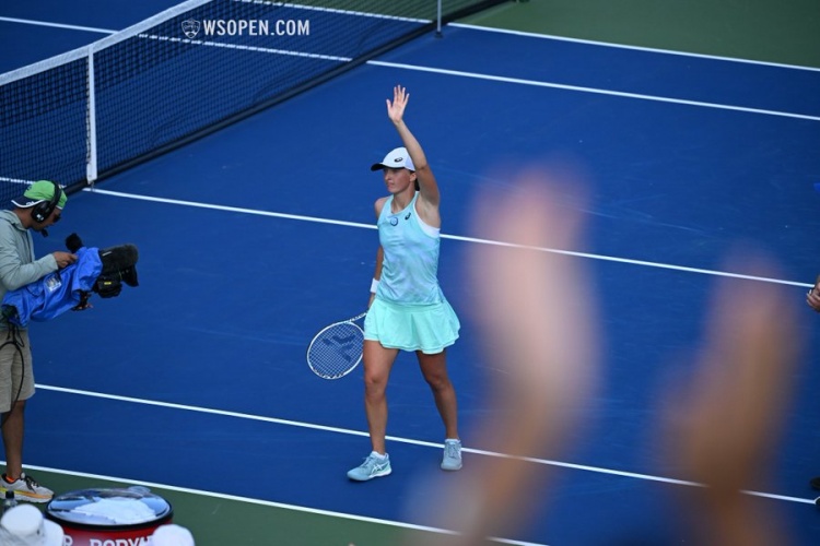 起了一股乒 起了一股乒