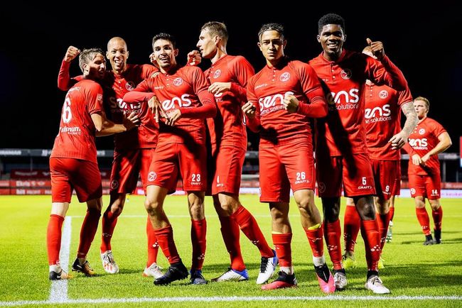 巴黎在比赛 巴黎在比赛