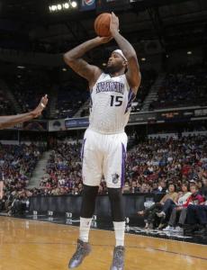 老鹰迅速提 老鹰迅速提